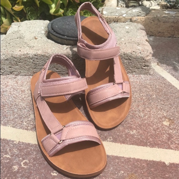 New blush sandals - Picture 7 of 12